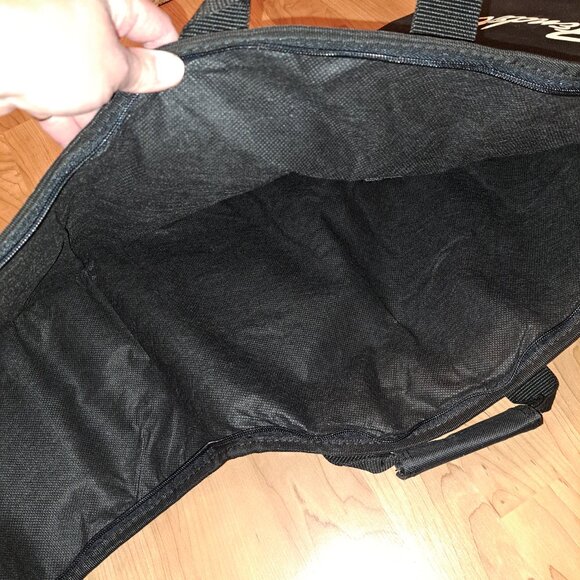 Fender® Guitar Carry Case Gig Bag Black,Soft Shell - Picture 3 of 12
